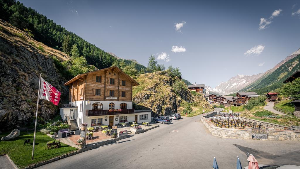 Breithorn Hotel *